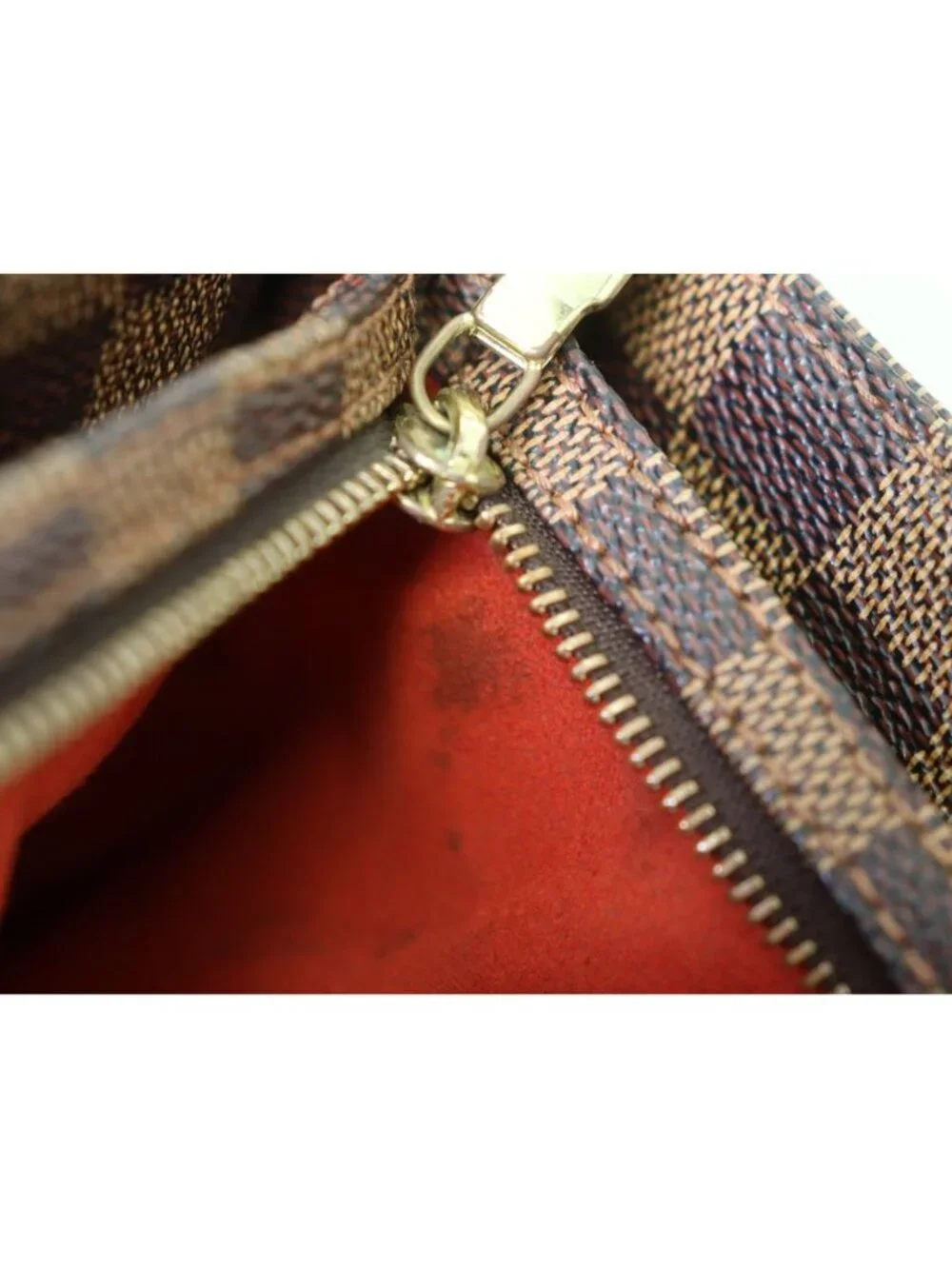 Louis Vuitton Damier Aubagne Shoulder Bag